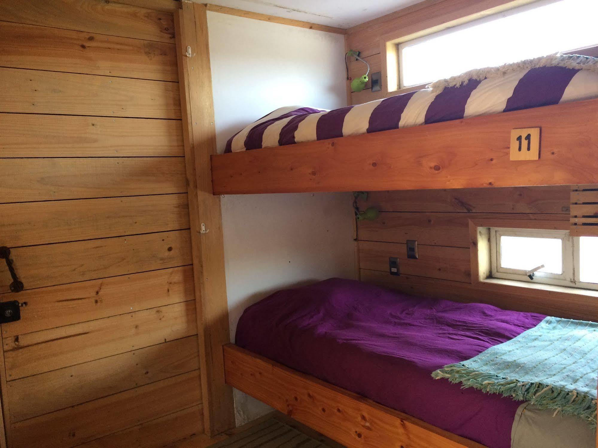 Albergue Sirena Insolente & *